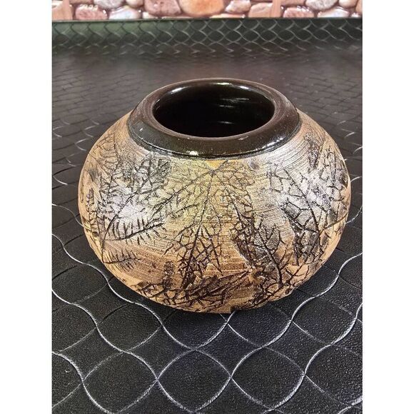 Thoresen Pottery Handmade-Rare Find - Picture 5 of 11